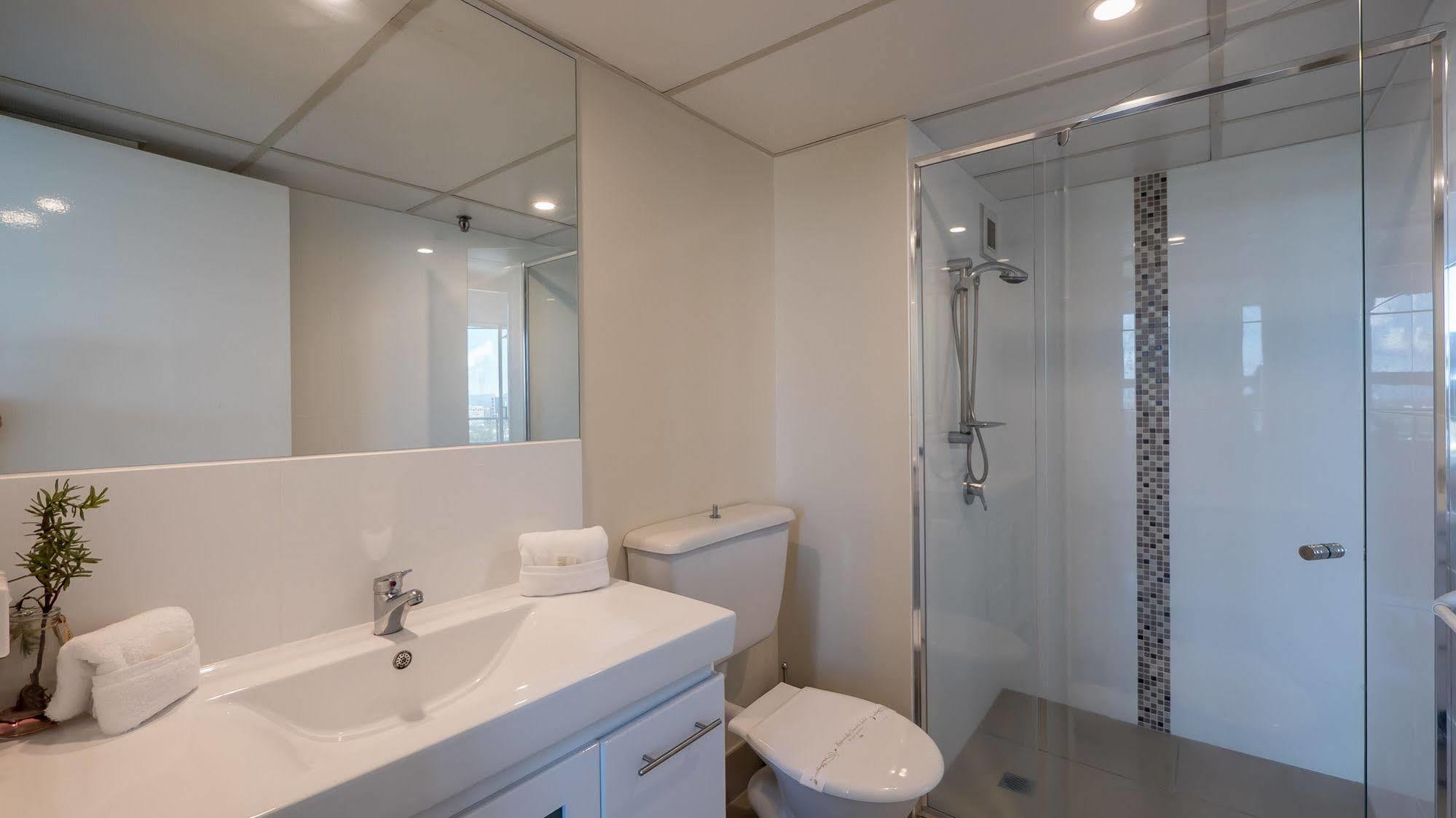 Waterways Apartments Surfers Paradise Esterno foto